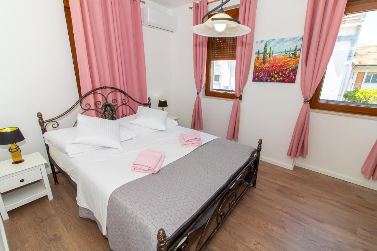 Luxury Apartments Iris Mostar Ngoại thất bức ảnh